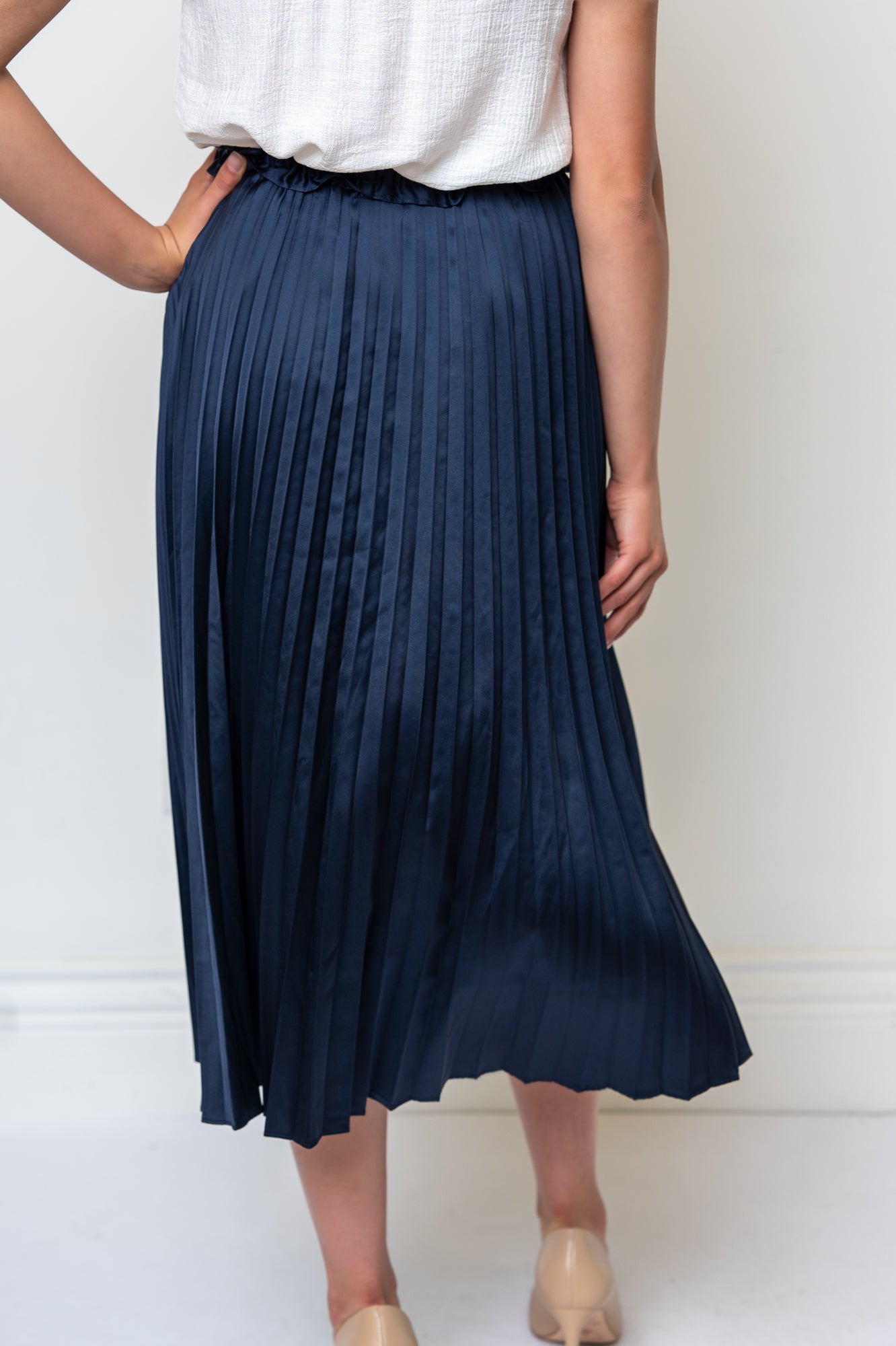Satin Pleated Drawstring Waist Midi Length Skirt- Navy